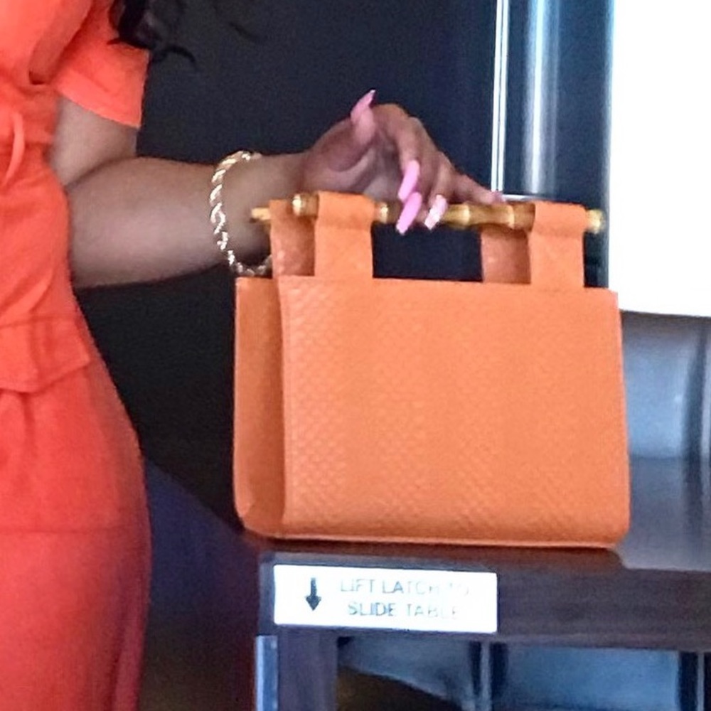 Orange You Glad Bag😂. ONLY USED TWICE